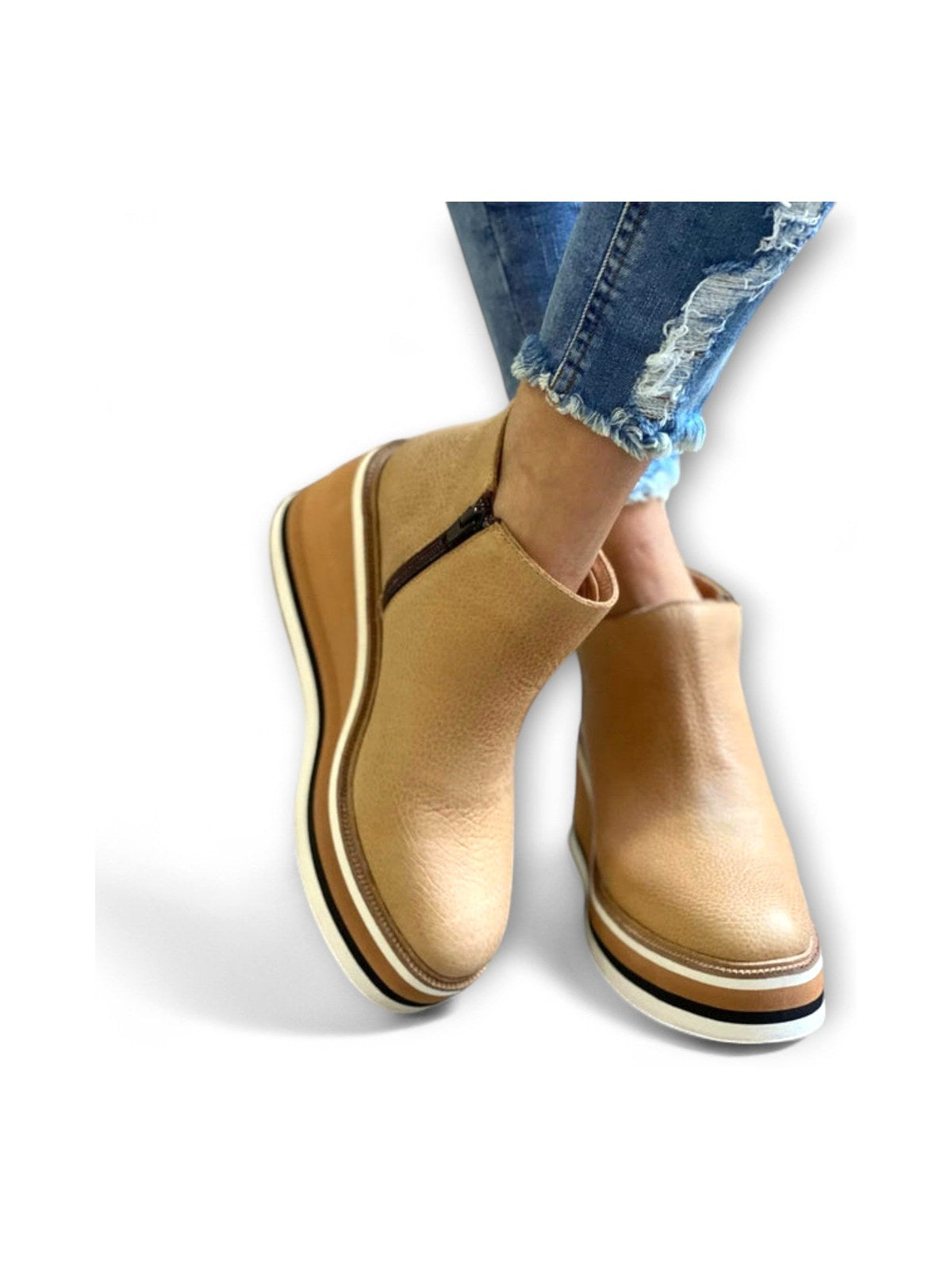 Mariana - Botas Elegantes e Confortáveis
