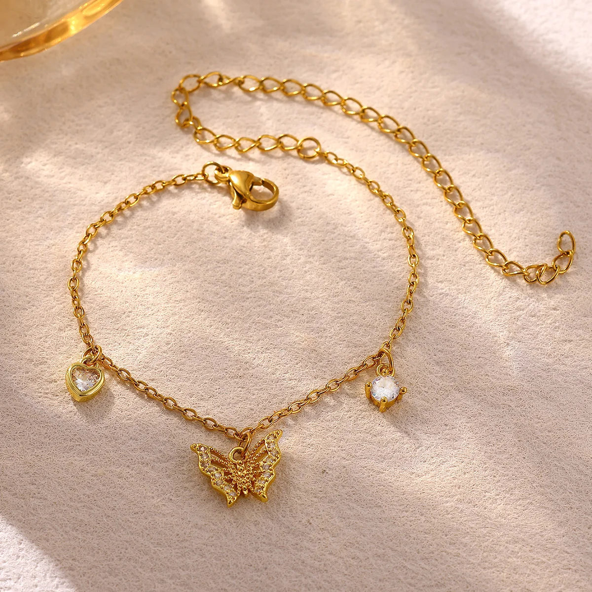 Sweet Butterfly Zirconia Women's Anklet Bracelets Gold Color Pendant Jewelry Bracelet Gift Free Shipping