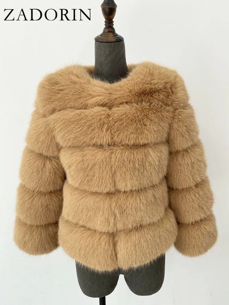 Fleur | Faux Fur Mantel — 30
