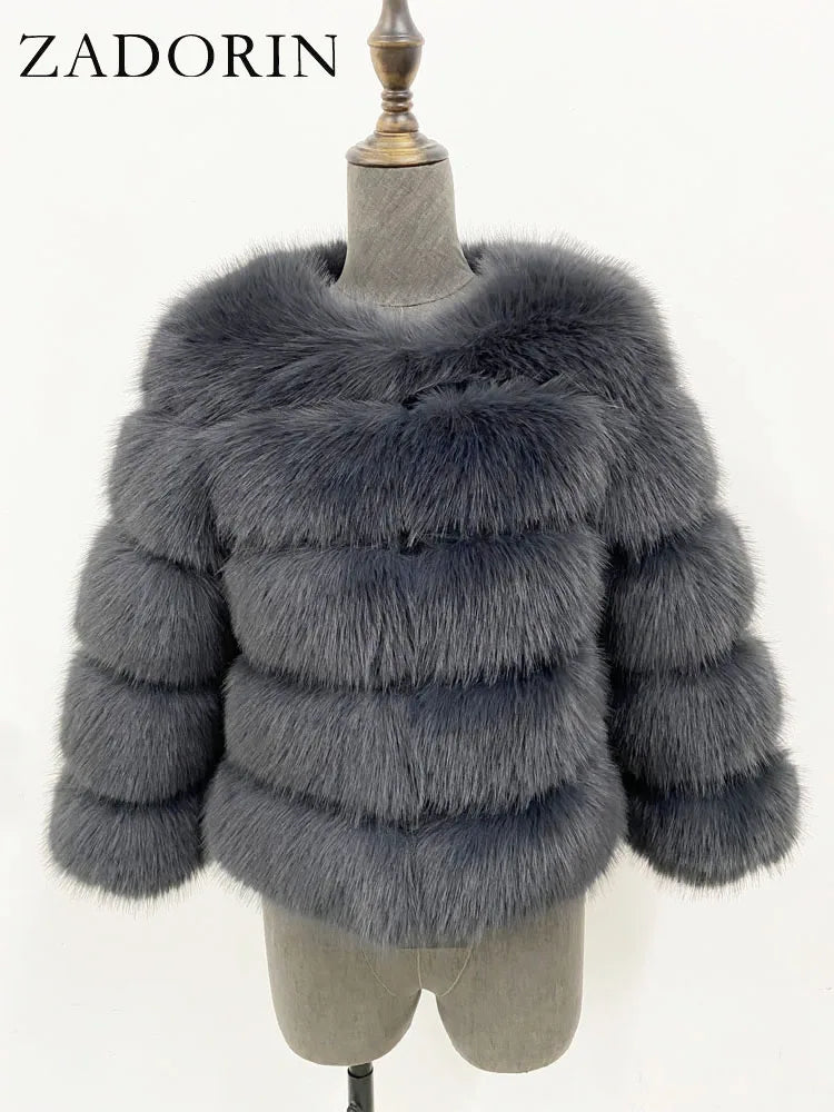 Fleur | Faux Fur Mantel — 21