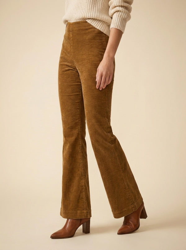Chloë | Corduroy Broek met Wijde Pijp